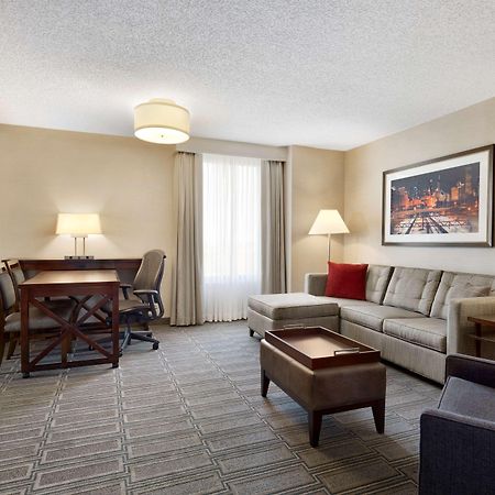 Embassy Suites By Hilton Chicago Lombard Exterior foto