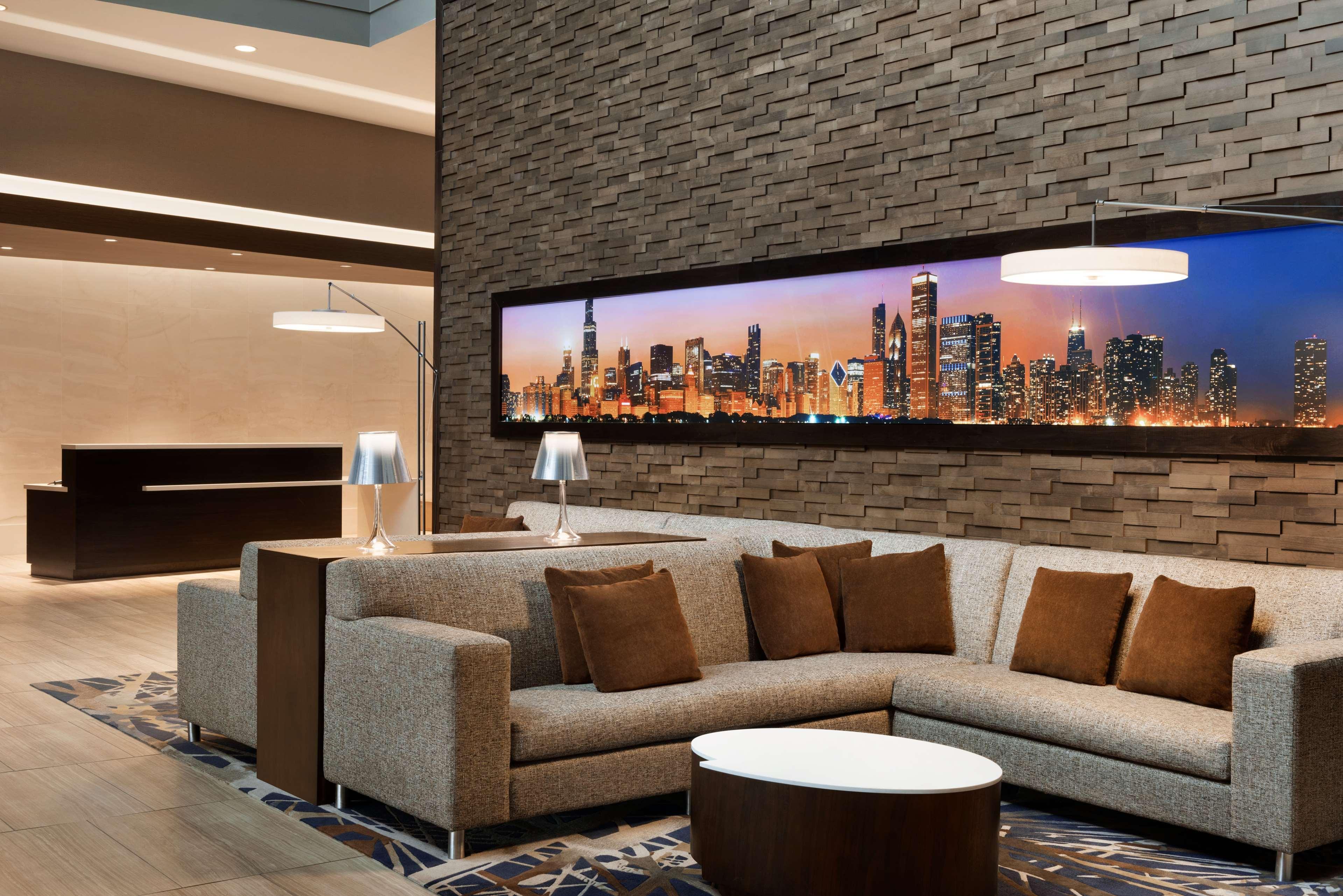 Embassy Suites By Hilton Chicago Lombard Exterior foto