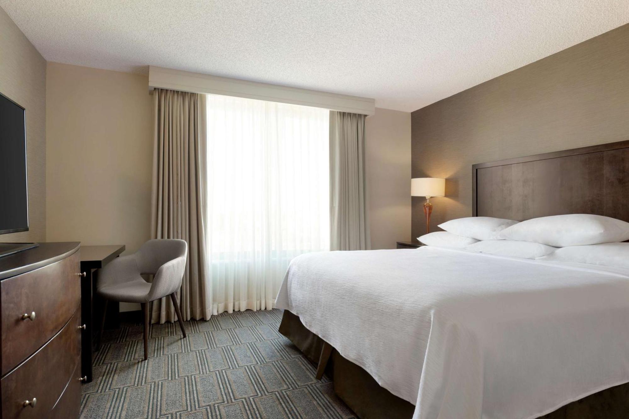 Embassy Suites By Hilton Chicago Lombard Exterior foto