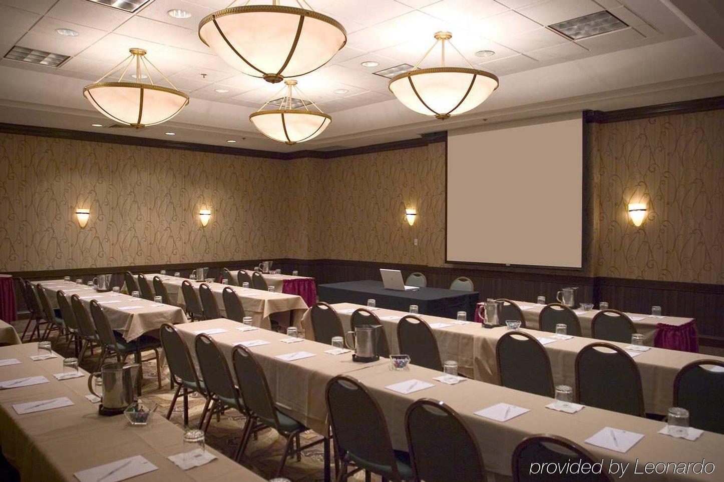 Embassy Suites By Hilton Chicago Lombard Einrichtungen foto
