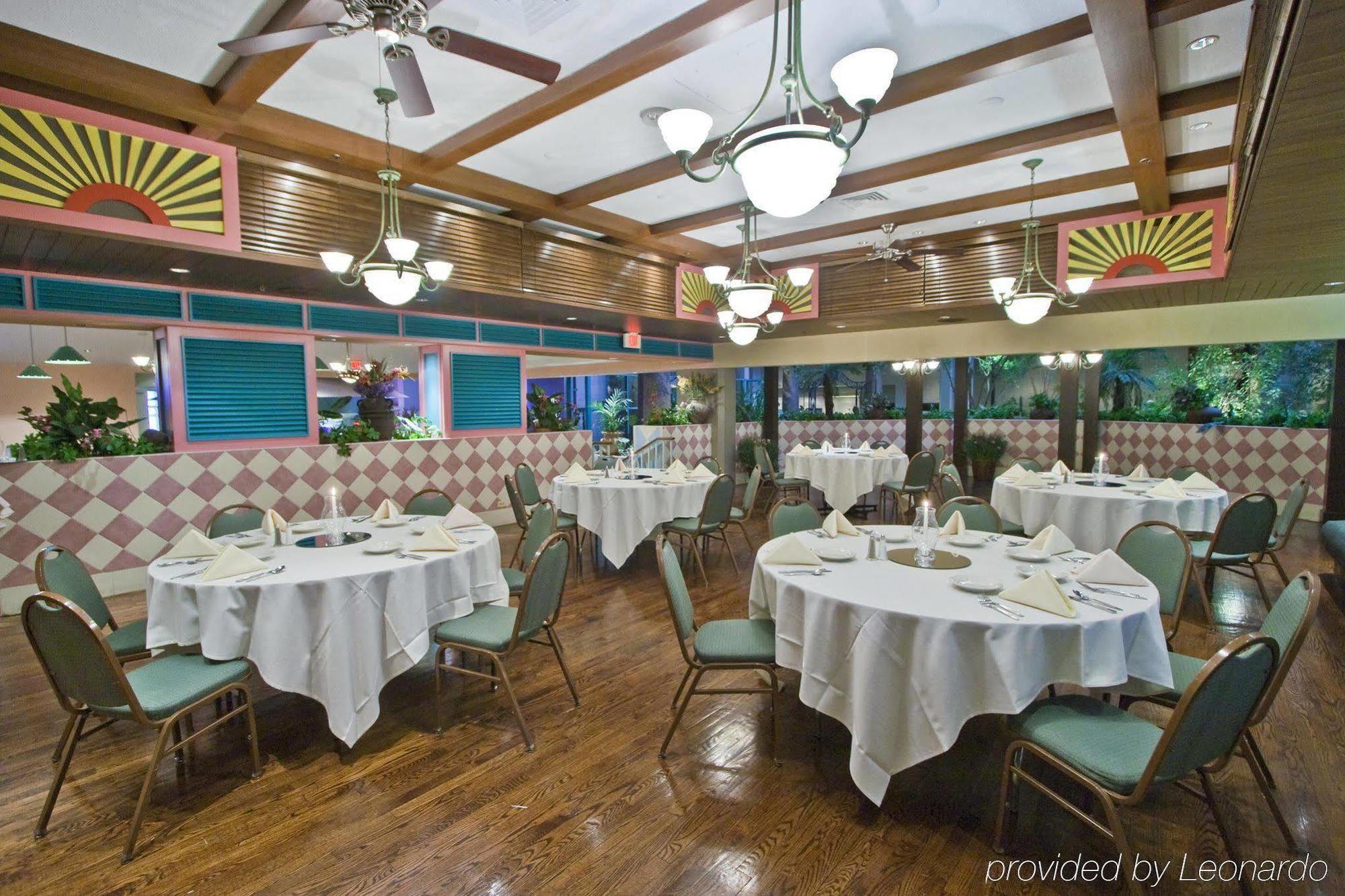 Embassy Suites By Hilton Chicago Lombard Restaurant foto